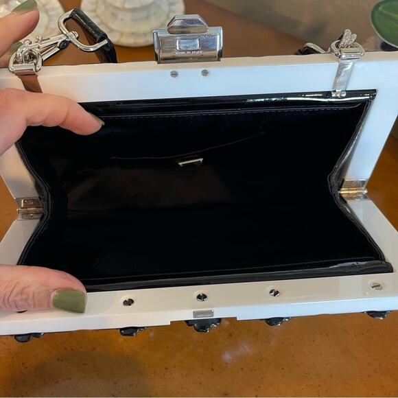 NWOT Dolce & Gabbana Black Floral Crystal VANDA Bag Chic, Bold & Glamorous - Picture 9 of 10